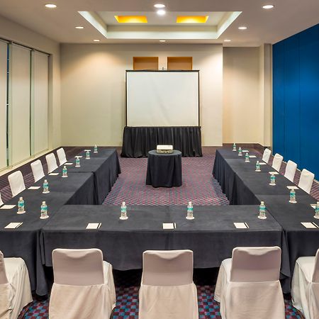 Camino Real Veracruz Exteriör bild Meeting room